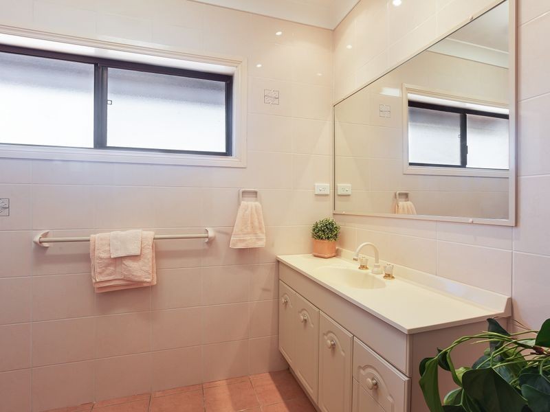1/38 Berringar Road, Valentine NSW 2280