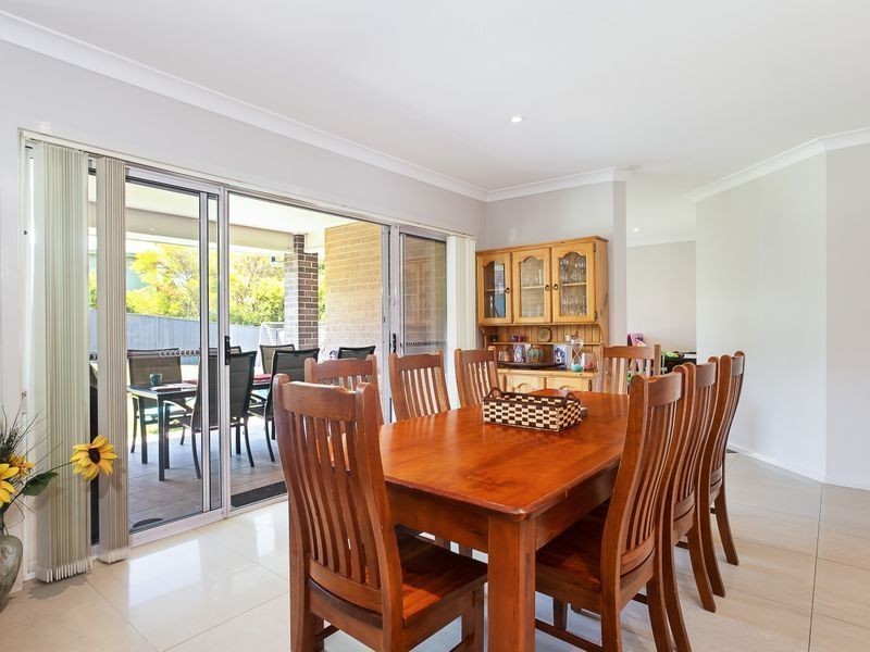 21 John Darling Avenue, Belmont North NSW 2280