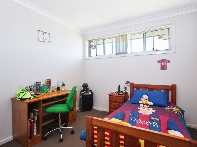 21 John Darling Avenue, Belmont North NSW 2280