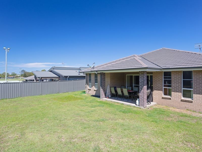 21 John Darling Avenue, Belmont North NSW 2280