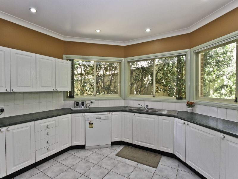 40 Cavalier Crescent, Valentine NSW 2280