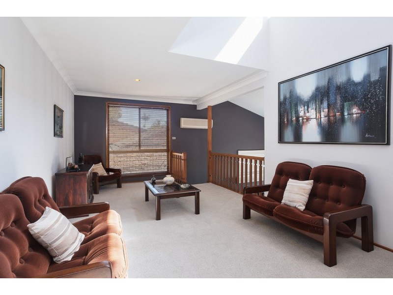 111 Andrew Road, Valentine NSW 2280