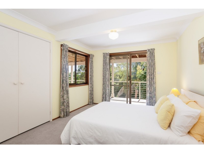 111 Andrew Road, Valentine NSW 2280