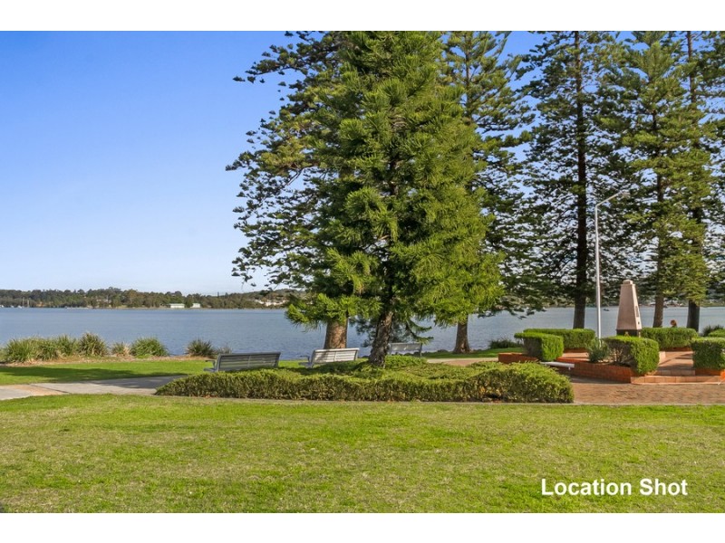 248 The Esplanade, Speers Point NSW 2284