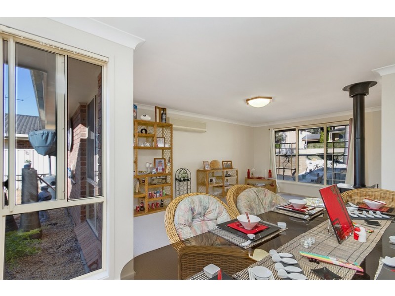 92 Yeramba Road, Summerland Point NSW 2259