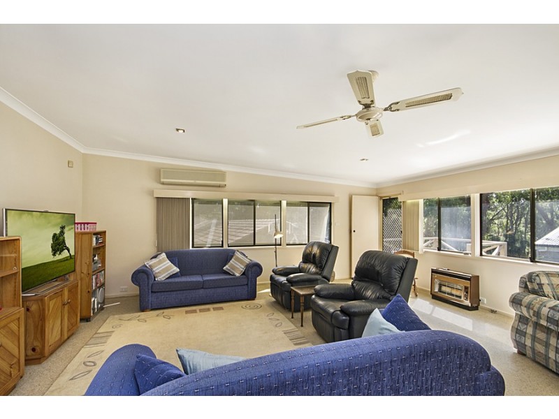 90 Berringar Road, Valentine NSW 2280