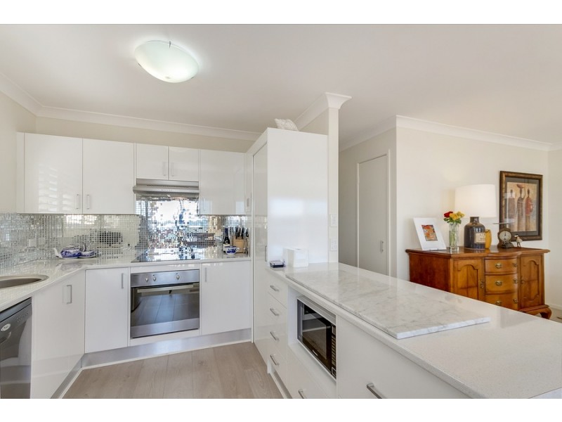 11 Gordon Street, Eleebana NSW 2282