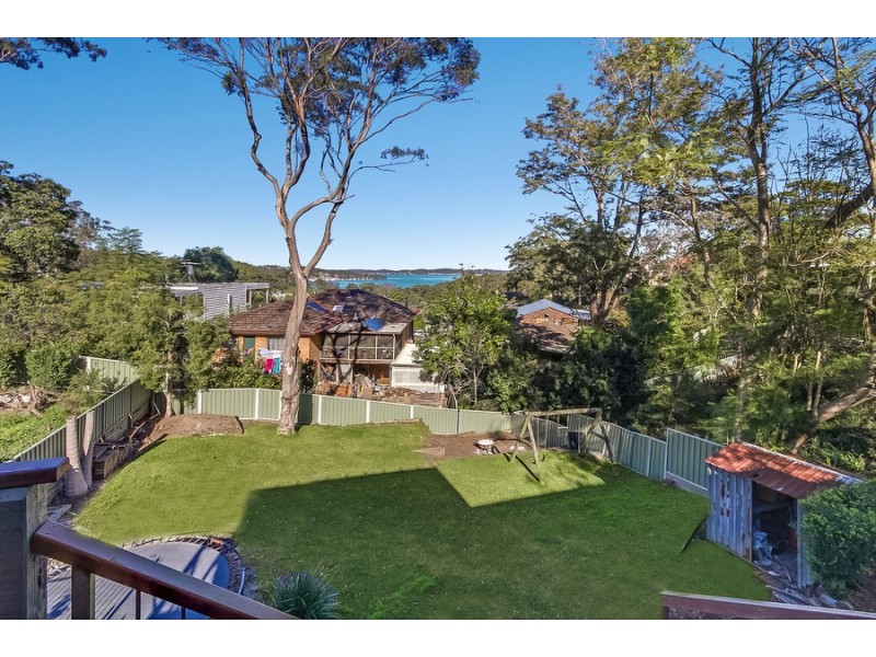 43 Croft Road, Eleebana NSW 2282