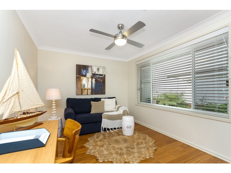 2/14 Berringar Road, Valentine NSW 2280