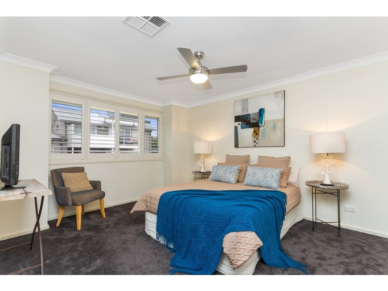 2/14 Berringar Road, Valentine NSW 2280