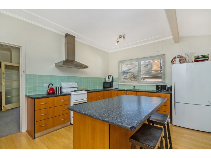 36 Speers Street, Speers Point NSW 2284