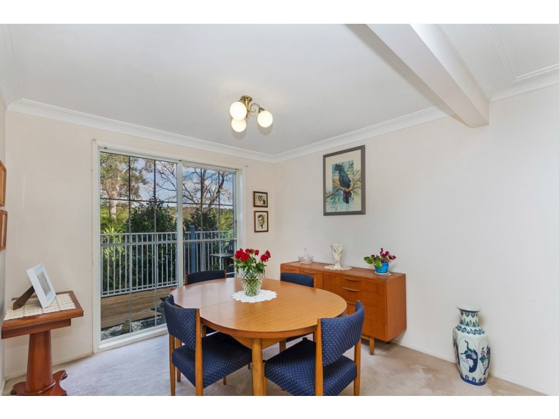 42 Regal Way, Valentine NSW 2280