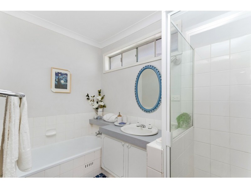 42 Regal Way, Valentine NSW 2280