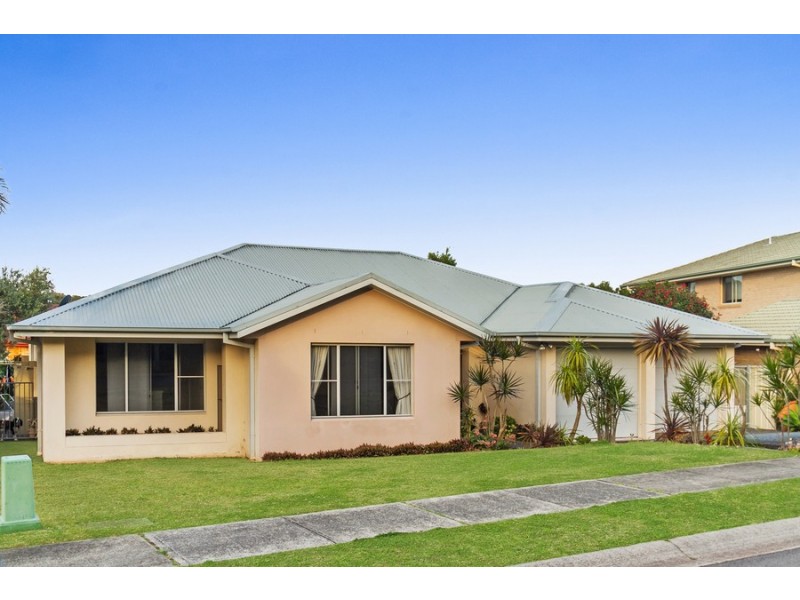 25 Pebble Beach Court, Belmont NSW 2280