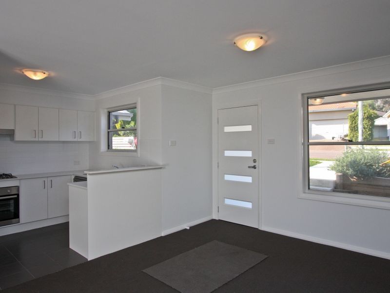 3/36 Allambee Place, Valentine NSW 2280