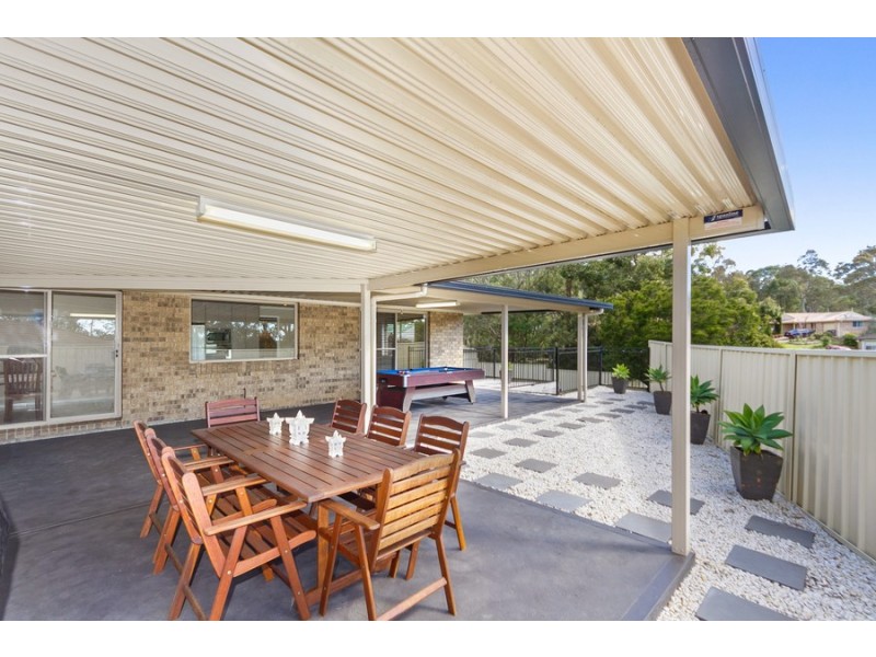 6 Lipton Close, Woodrising NSW 2284