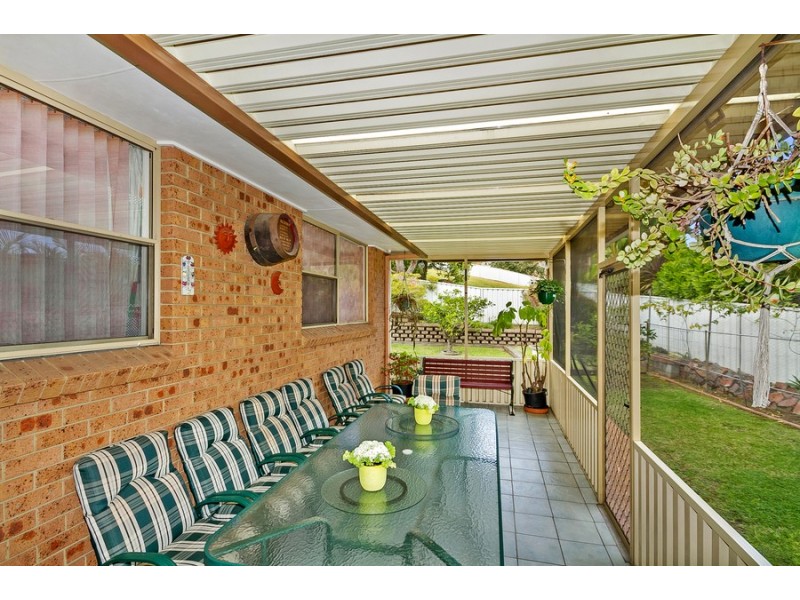 100 Regal Way, Valentine NSW 2280