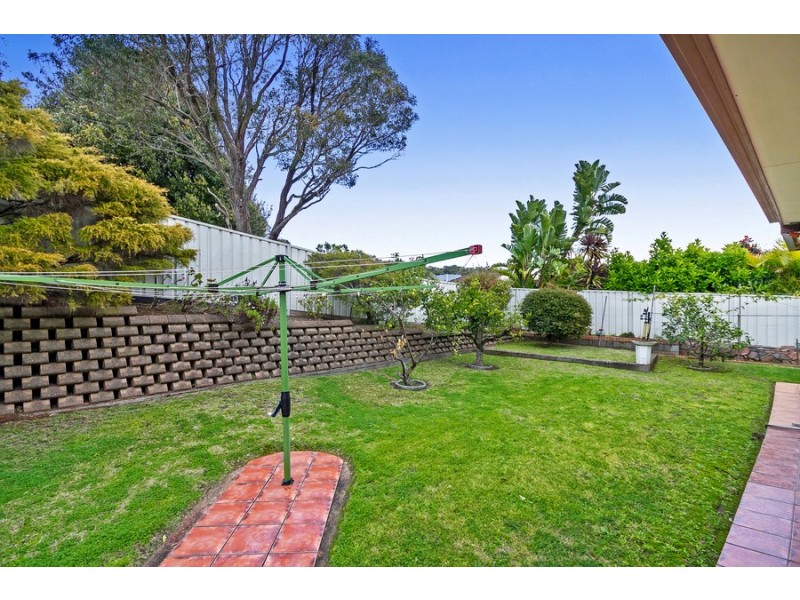 100 Regal Way, Valentine NSW 2280