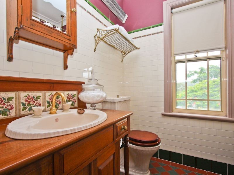 24 Tallawalla Road, Valentine NSW 2280