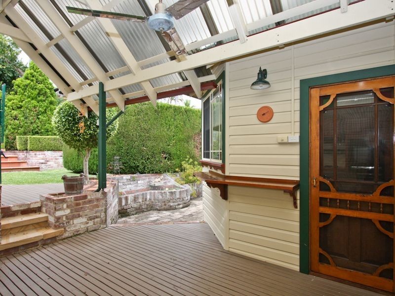 24 Tallawalla Road, Valentine NSW 2280