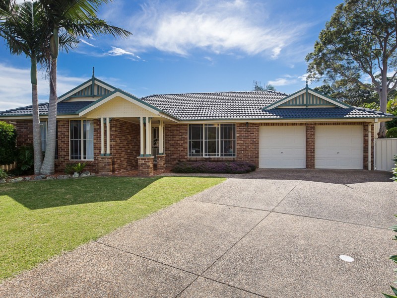 19 Mountbatten Place, Valentine NSW 2280