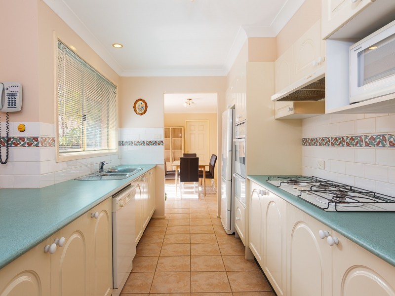 19 Mountbatten Place, Valentine NSW 2280