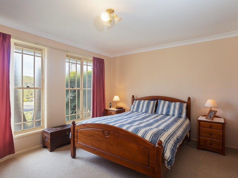 19 Mountbatten Place, Valentine NSW 2280