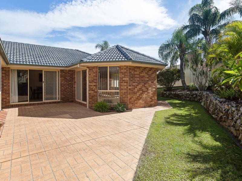19 Mountbatten Place, Valentine NSW 2280
