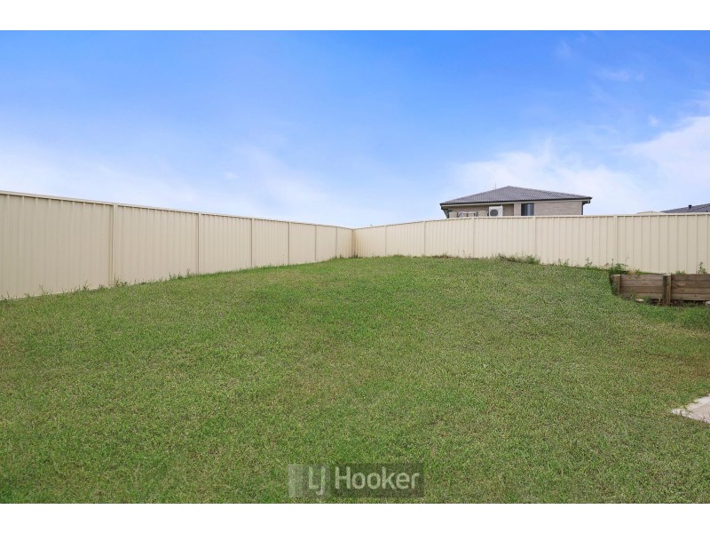 10 Barbara Court, Rutherford NSW 2320