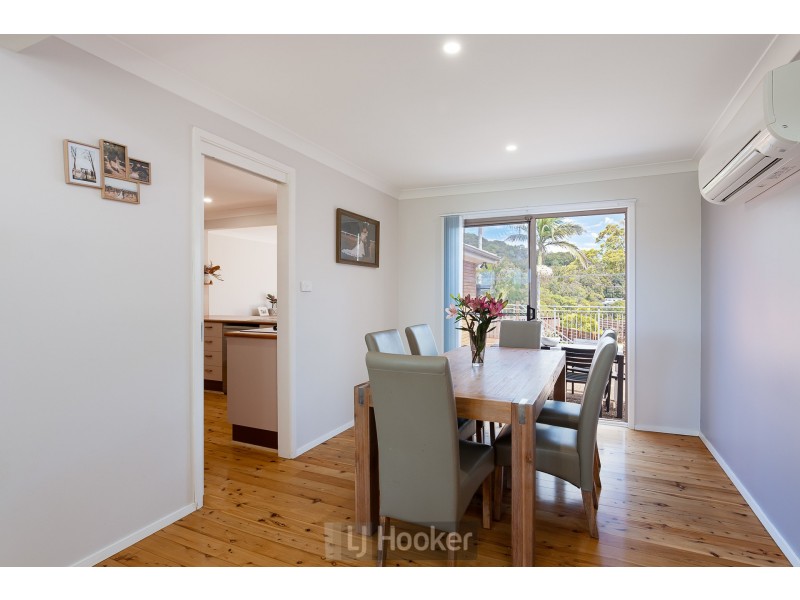 82 Alhambra Avenue, Macquarie Hills NSW 2285