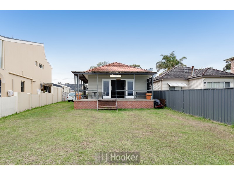 79 Dilkera Avenue, Valentine NSW 2280