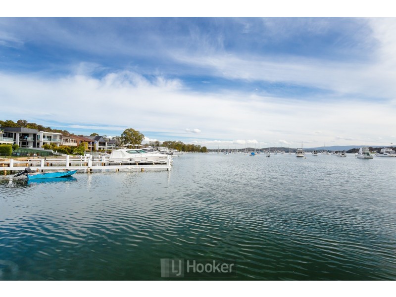 79 Dilkera Avenue, Valentine NSW 2280