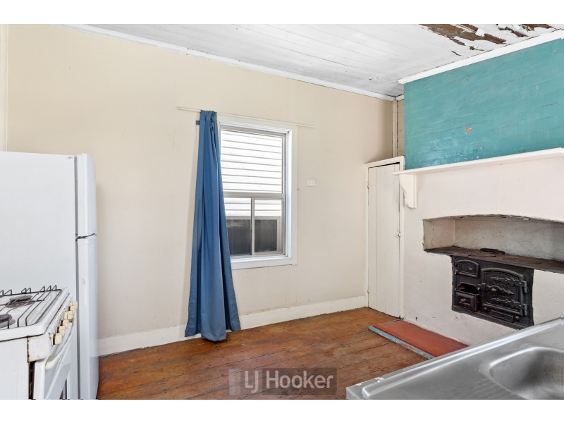 74 Victoria Street, Adamstown NSW 2289