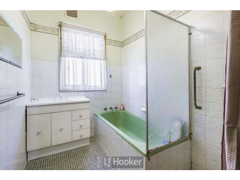 23 King Street, Warners Bay NSW 2282