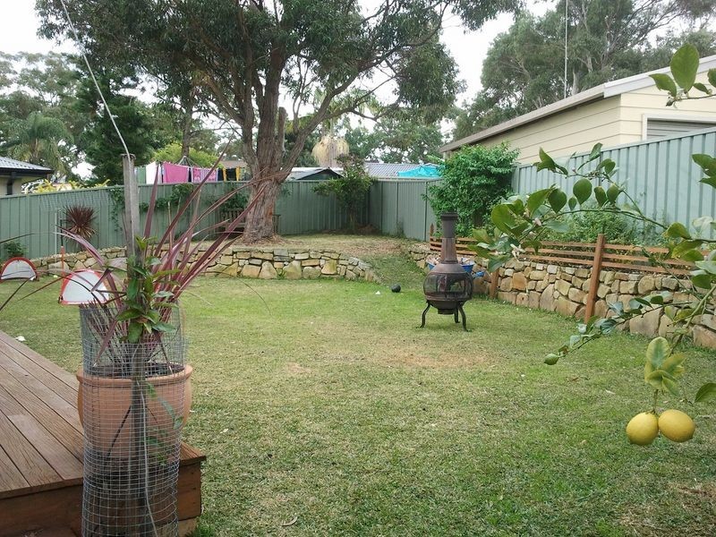 37 Haslemere Crescent, Buttaba NSW 2283