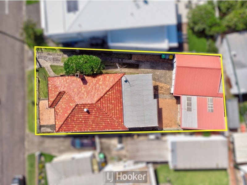 2 Beryl Street, Warners Bay NSW 2282