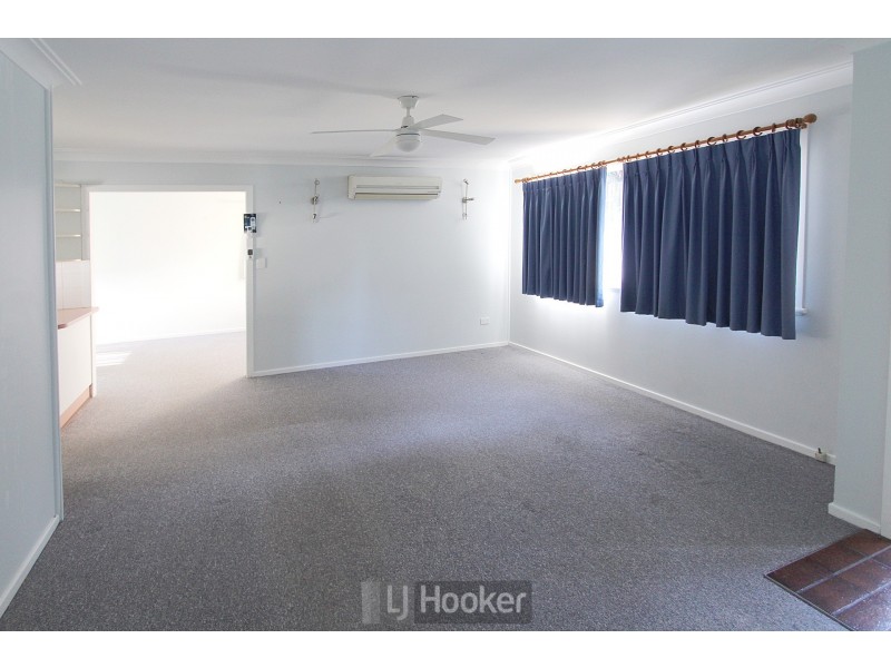 102 Excelsior Parade, Toronto NSW 2283