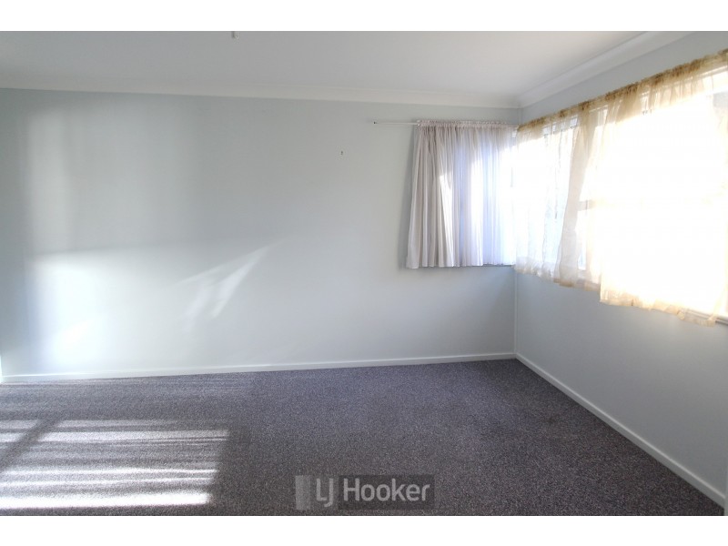 102 Excelsior Parade, Toronto NSW 2283