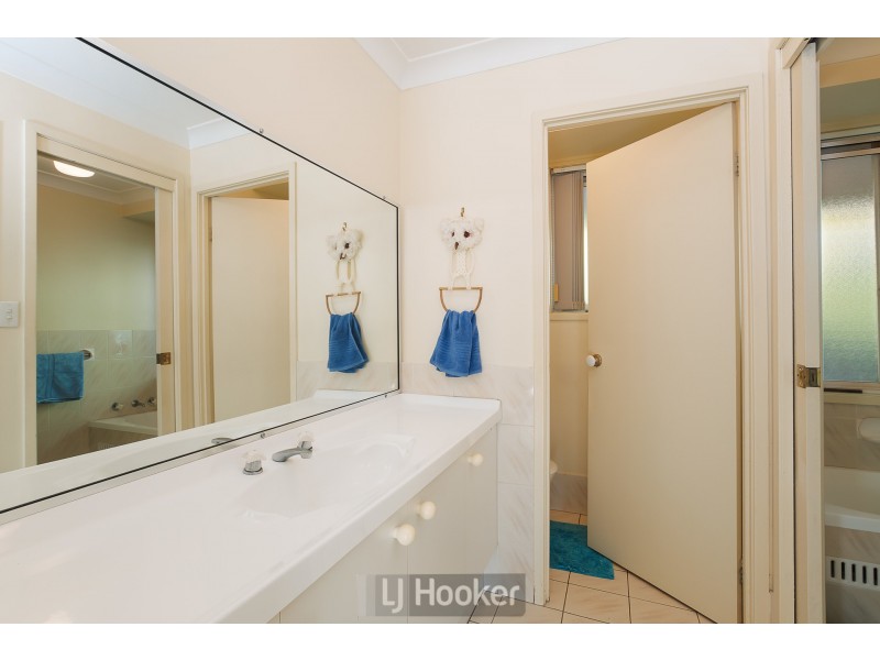 35 Earswick Crescent, Buttaba NSW 2283