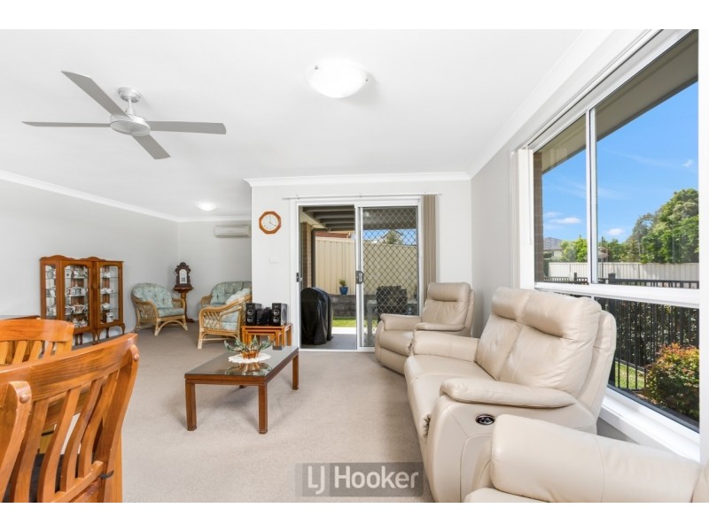 4/18 Croudace Road, Elermore Vale NSW 2287
