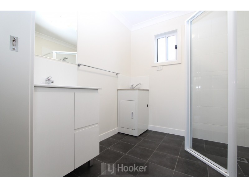 3a Newland Street, Toronto NSW 2283