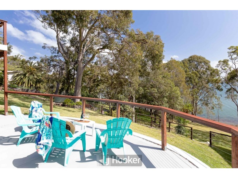 106 Beach Road, Wangi Wangi NSW 2267