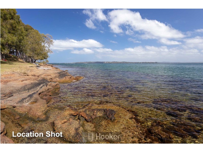 106 Beach Road, Wangi Wangi NSW 2267