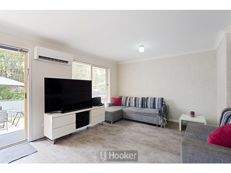 5/1 Derwent Crescent, Lakelands NSW 2282