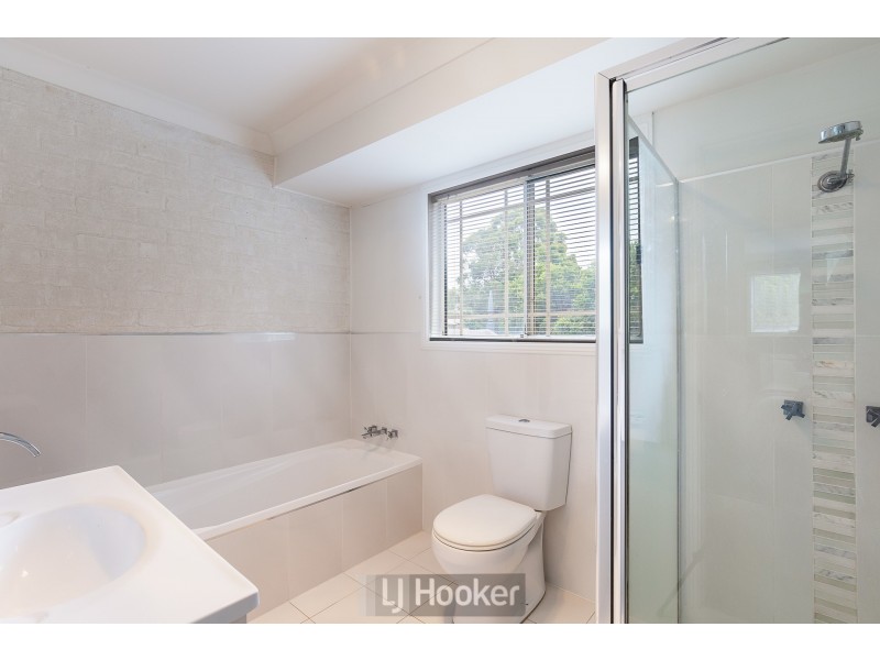 5/1 Derwent Crescent, Lakelands NSW 2282