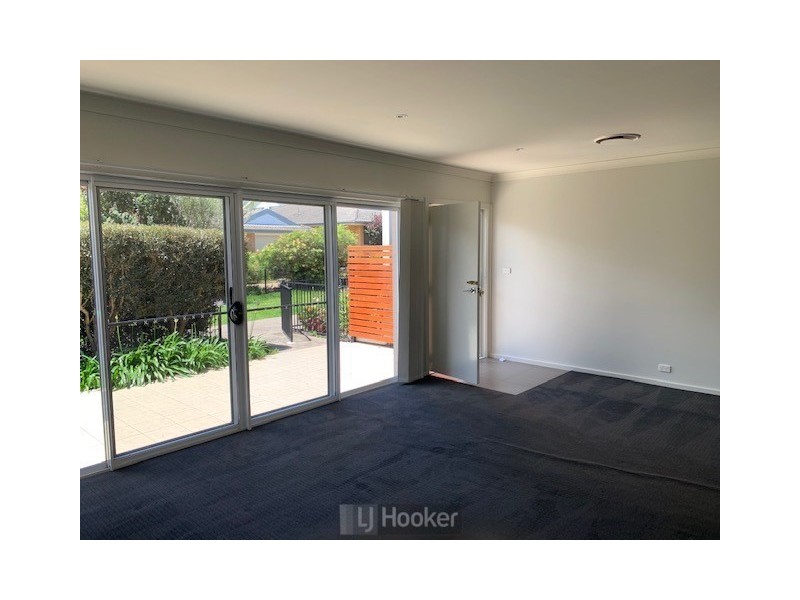 6/12 Berringar Road, Valentine NSW 2280