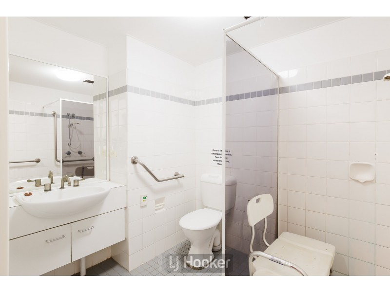 110/3 Violet Town Road, Mount Hutton NSW 2290