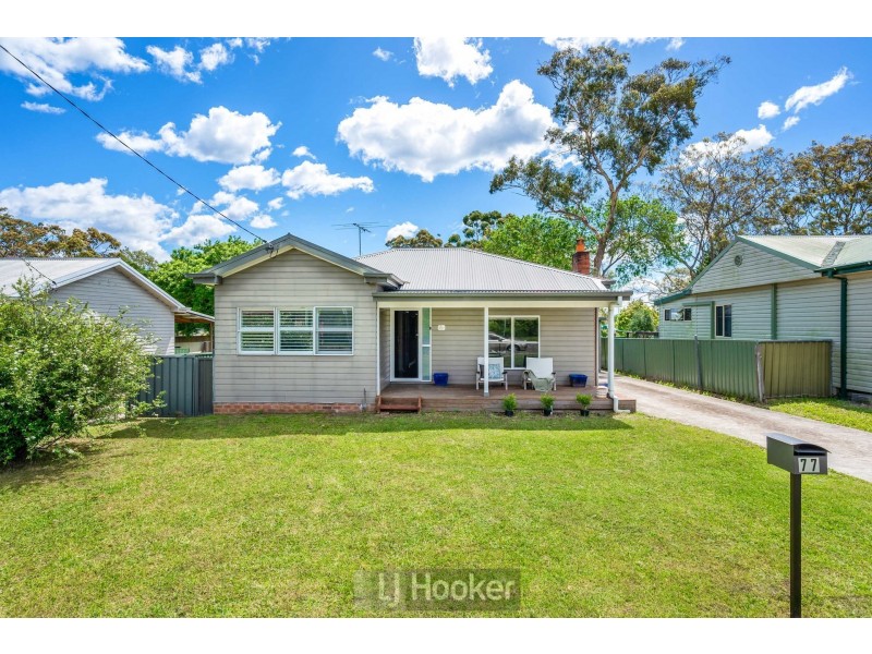77 Waratah Avenue, Charlestown NSW 2290