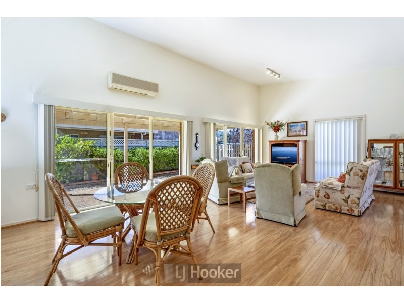 22 Phoenix Drive, Warners Bay NSW 2282