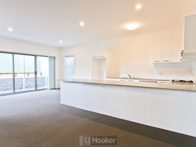 3/36 Robertson Road, Valentine NSW 2280